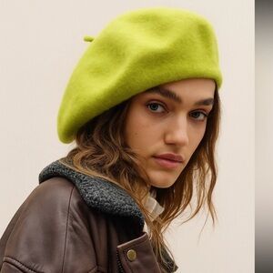 Free People Chartreuse Beret NWT